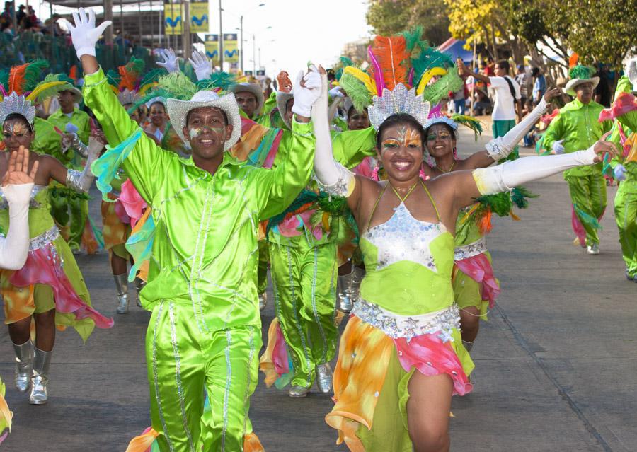 Comparsa Desfilando en la Via 40, Desfile de Fanta...