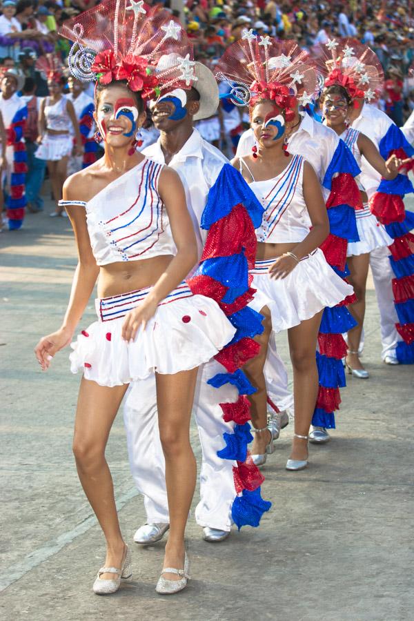 Comparsa en el Desfile de Fantasia, Carnaval de Ba...