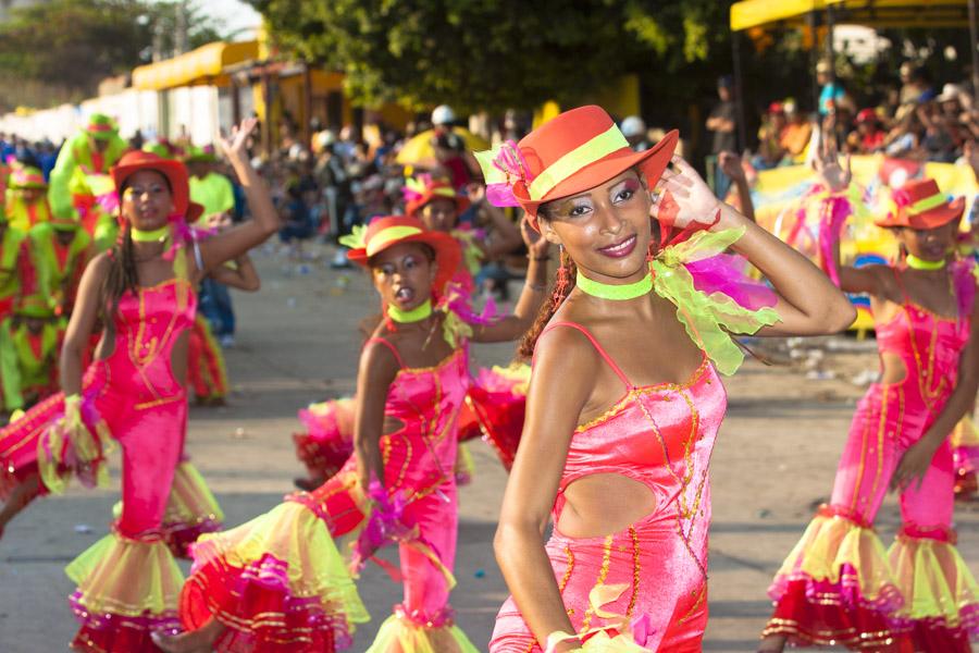 Comparsa en el Desfile de Fantasia, Carnaval de Ba...