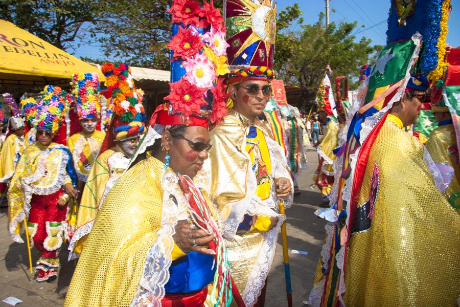 Comparsa de Congos Desfilando en la Via 40, Gran P...