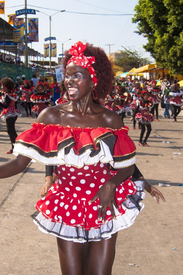 Mujer Afrocolombiana Bailando en la Gran Parada, C...