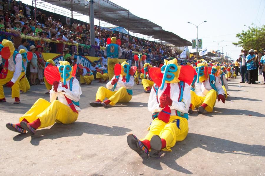 Comparsa de Marimondas en la Gran Parada, Carnaval...