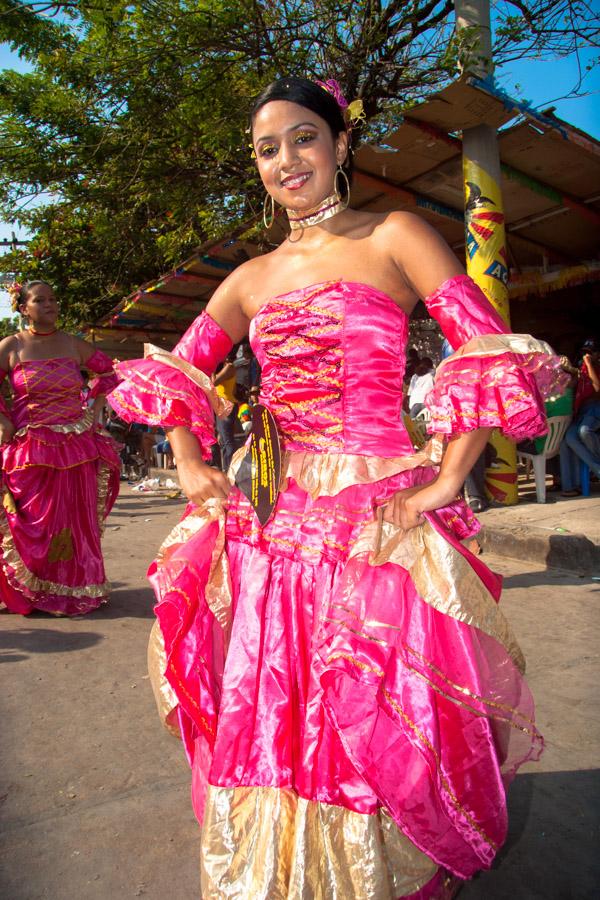 Mujer Disfrazada en la Gran Parada, Carnaval de Ba...