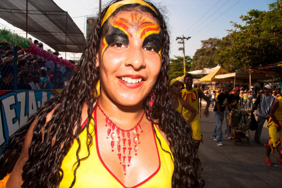 Mujer Disfrazada en la Gran Parada, Carnaval de Ba...