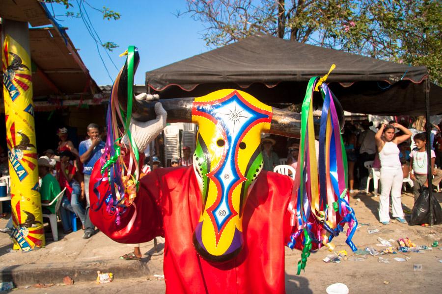 Disfraz de Torito en la Gran Parada, Carnaval de B...