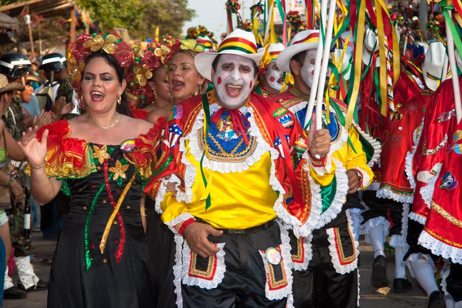 Comparsa Bailando el Garabato en la Gran Parada, C...