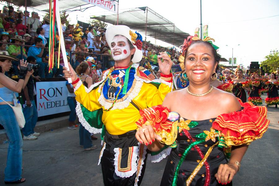 Comparsa Bailando el Garabato en la Gran Parada, C...