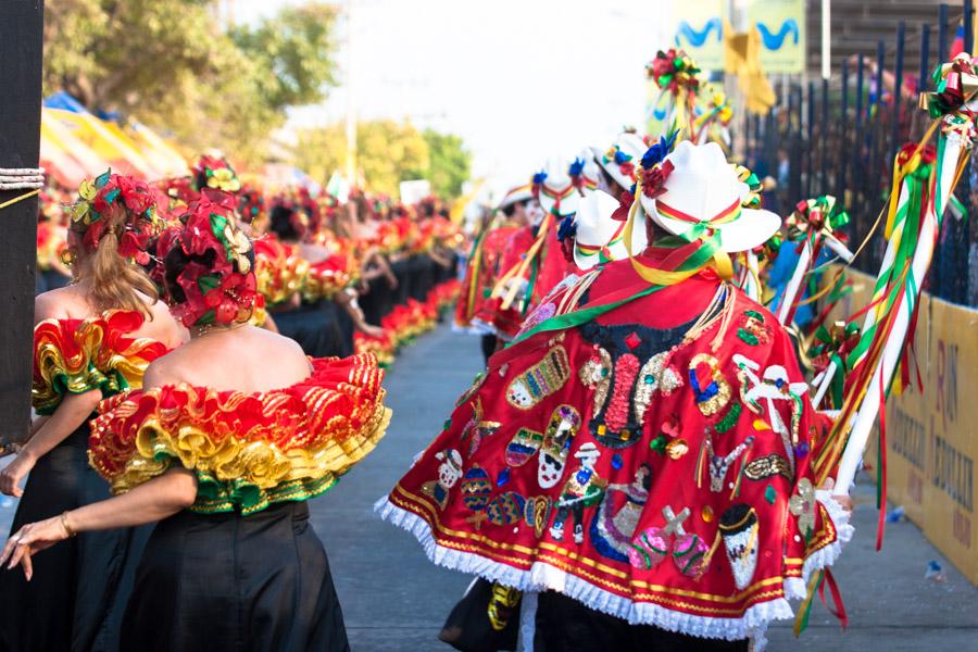 Comparsa Bailando el Garabato en la Gran Parada, C...