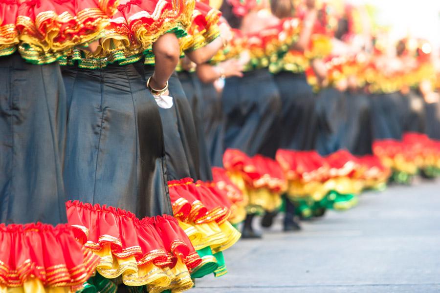 Comparsa Bailando el Garabato en la Gran Parada, C...