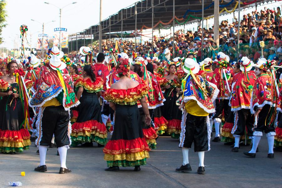 Comparsa Bailando el Garabato en la Gran Parada, C...