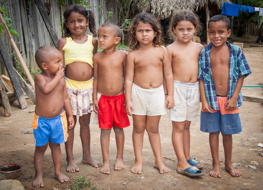 Retrato de Niños Campesinos 