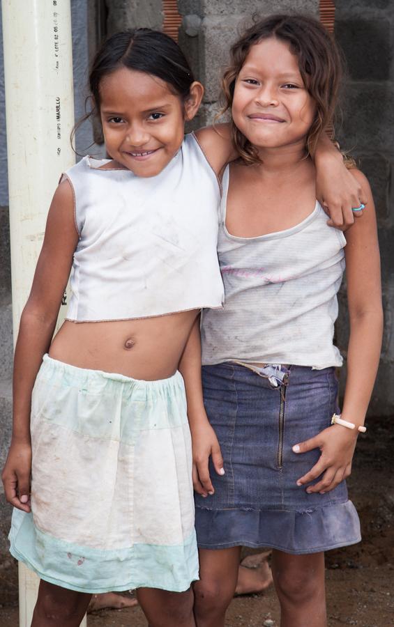 Retrato de Niñas Sonriendo