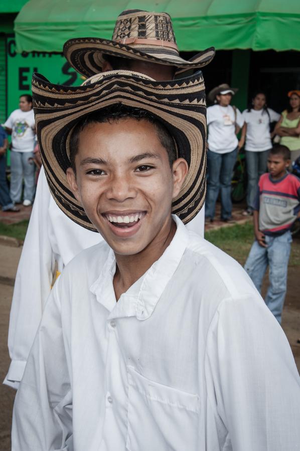 Retrato de Joven en Traje Tipico