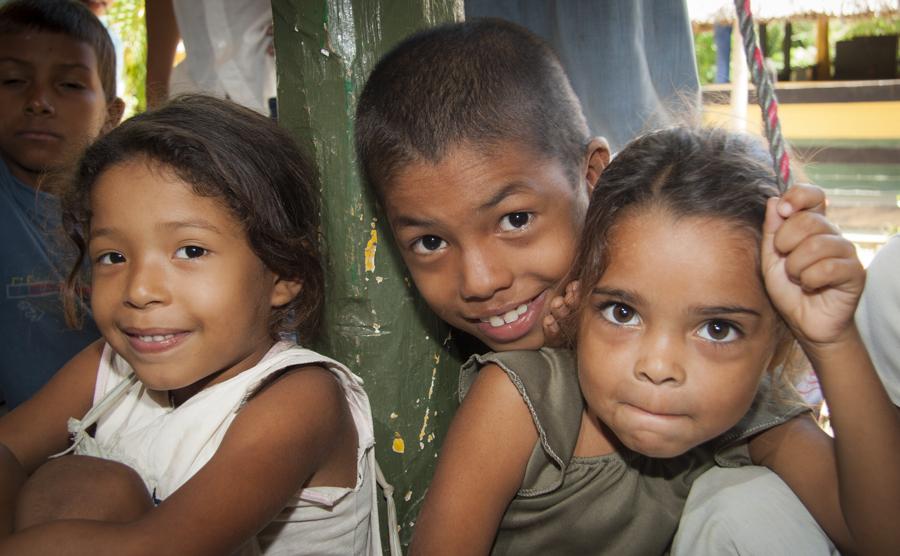 Retrato de Niños Sonrientes