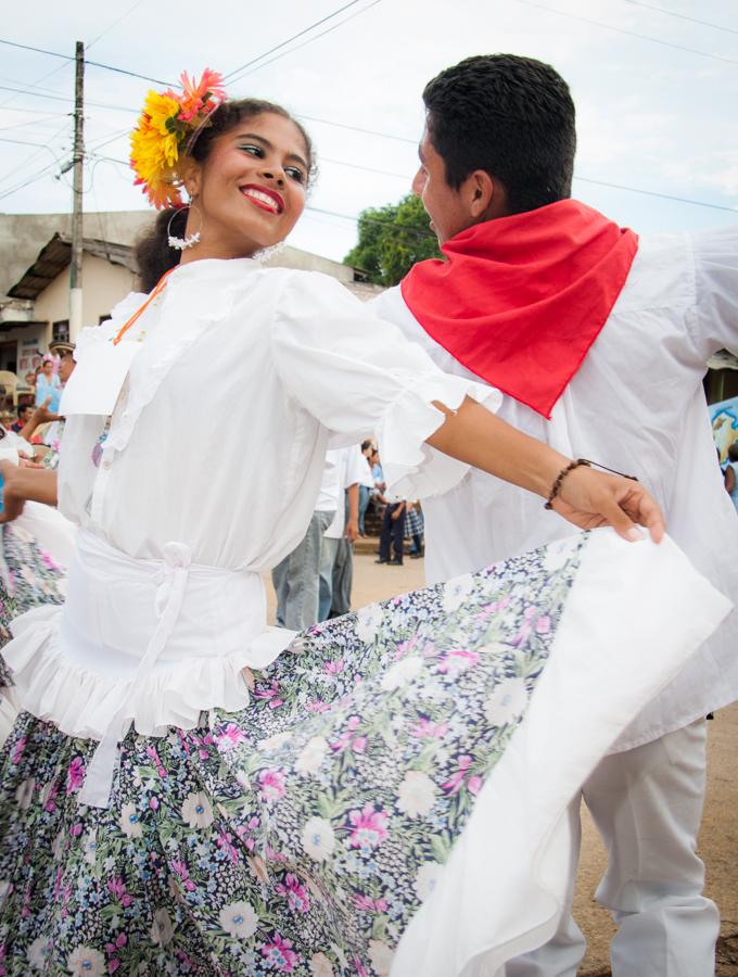 Retrato de Jovenes Bailando