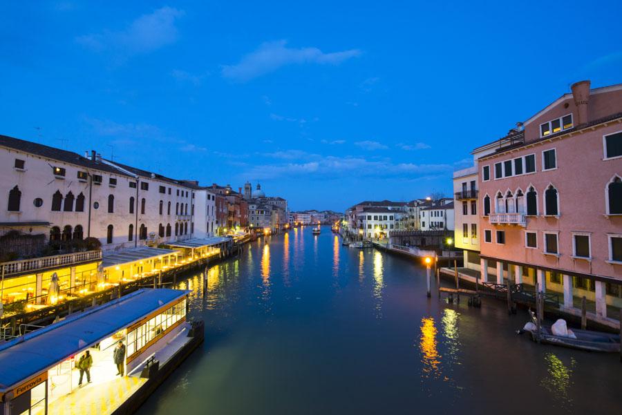 Ataradecer Gran Canal, Venecia, Veneto, Italia, Eu...