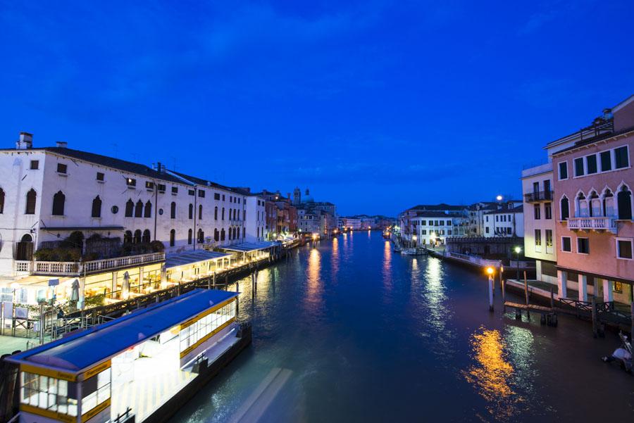 Ataradecer Gran Canal, Venecia, Veneto, Italia, Eu...