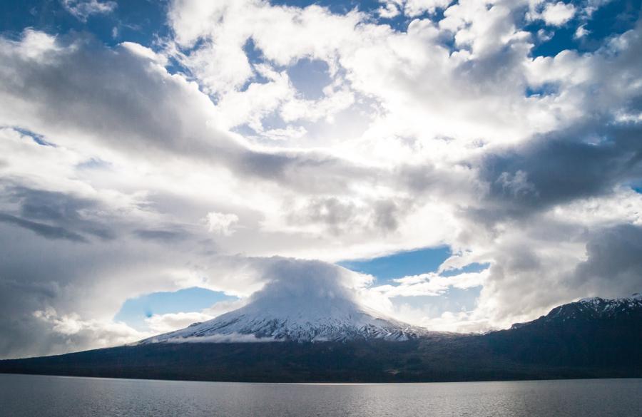 Volcan Osorno, Chile, Santiago de Chile, Sur Ameri...