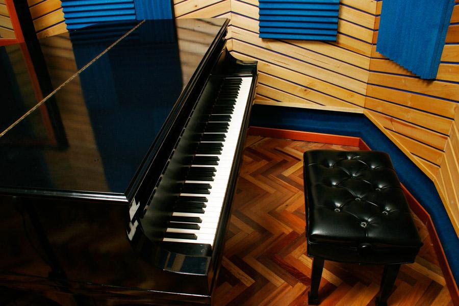 Estudio de Piano