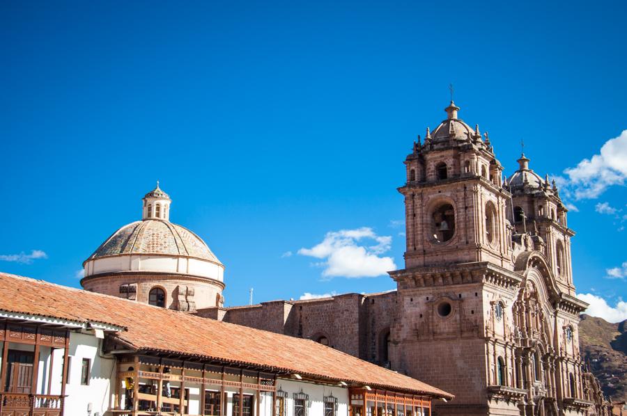 Iglesia la Compañia de Jesus, Plaza de Armas, Cuz...