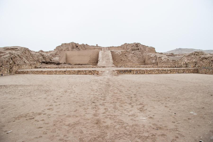 PachaCamac, Piramide con Rampa, Lima, Peru, Sur Am...