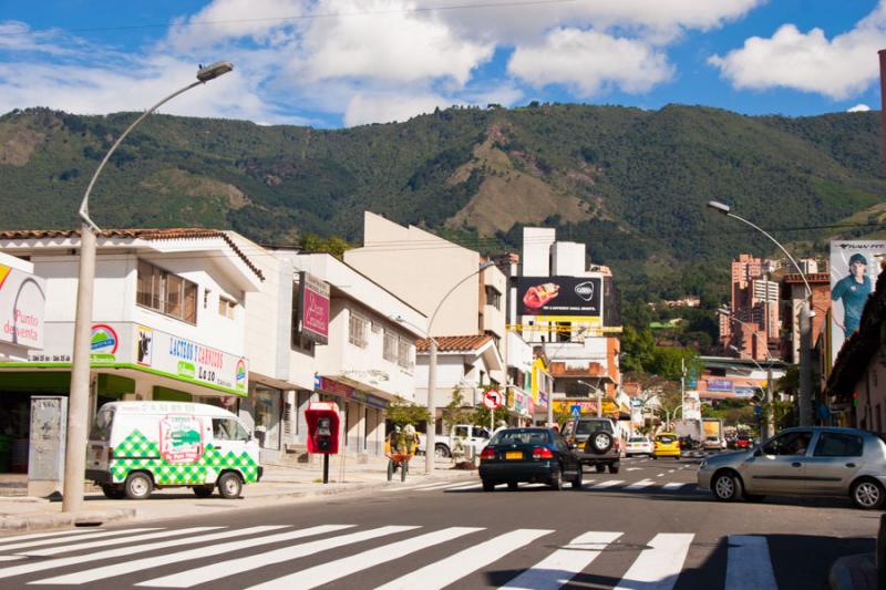 Calle 10, Poblado, Medellin, Antioquia, Colombia