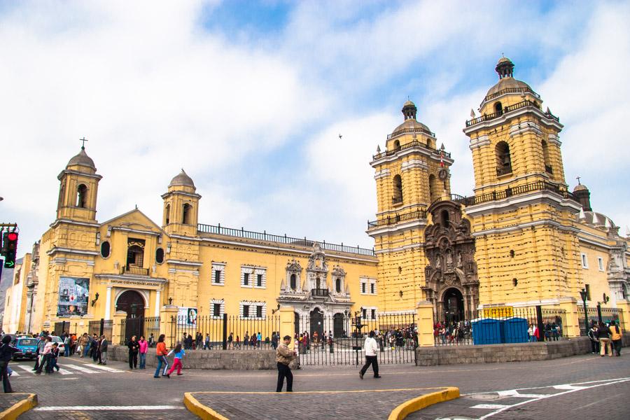 Basilica y Convento de San Francisco, Peru, Lima, ...