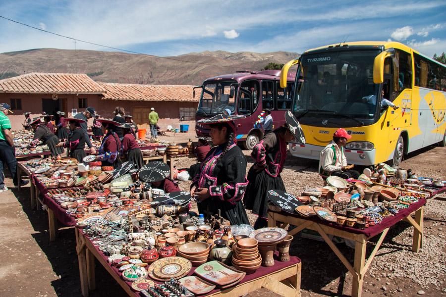 Mercado Artesanal de Raqchi, Distrito de San Pedro...