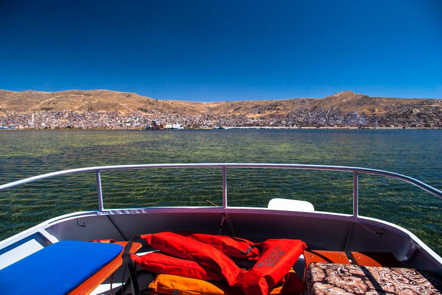 Popa de una Embarcacion en Lago Titicaca, Provinci...