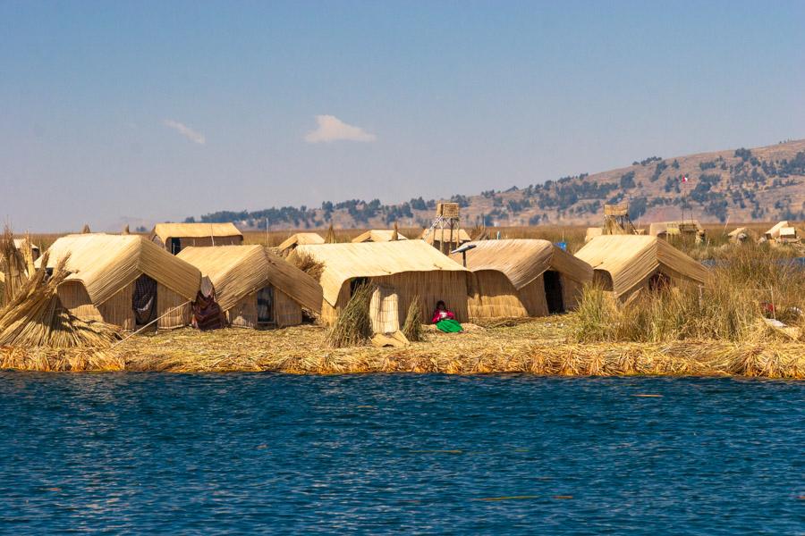 Poblado Indigena Comunidad Uros, Lago Titicaca, Pr...