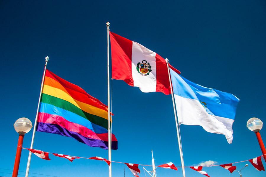 Banderas en la Provincia de Puno, Peru, Cuzco, Cus...