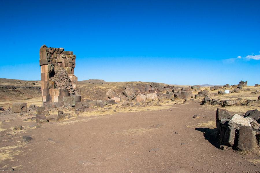 Chullpas en Sillustani, Sillustani Antigua Necropo...