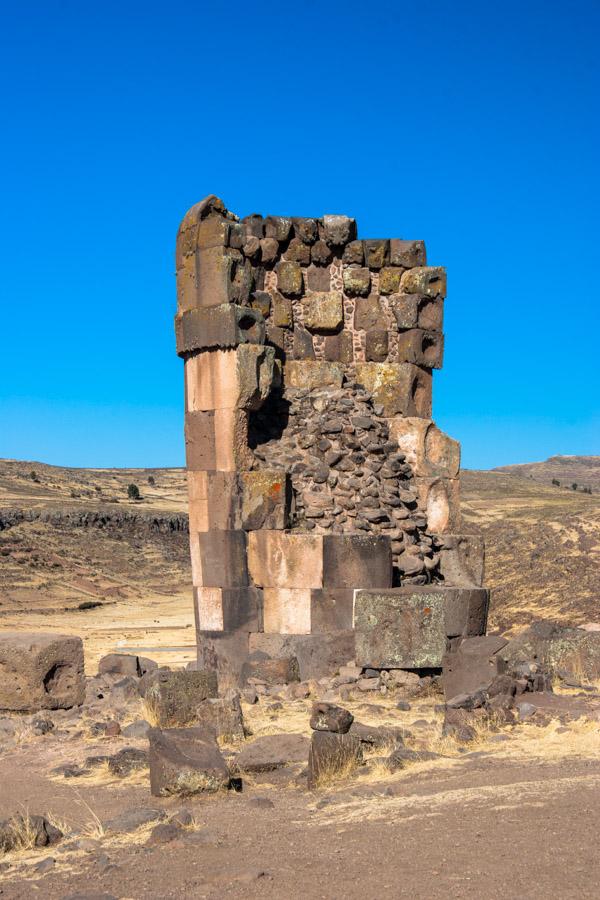 Chullpas en Sillustani, Sillustani Antigua Necropo...