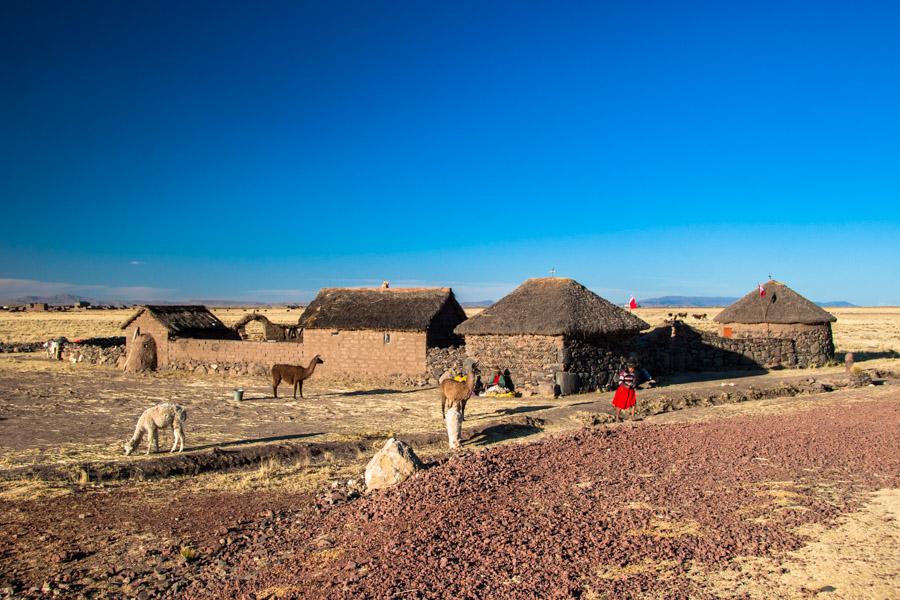 Vivienda en Sillustani Antigua Necropolis de Indig...