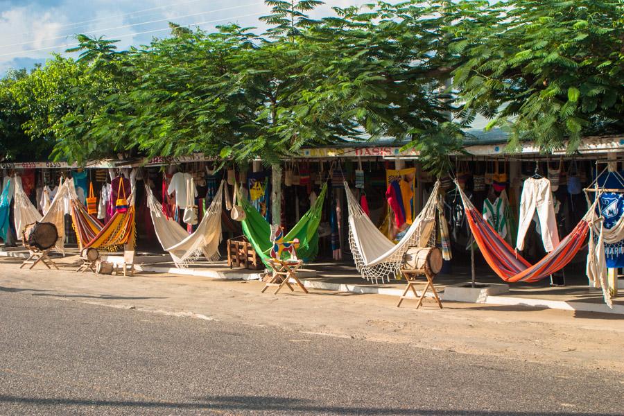 Artesanias y Tejidos, San Jacinto, Departamento de...