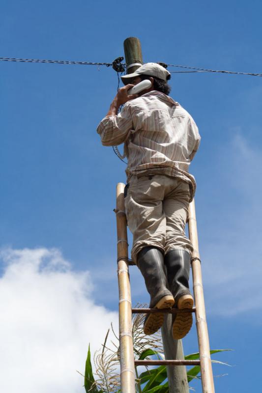 Electricista Trabajando