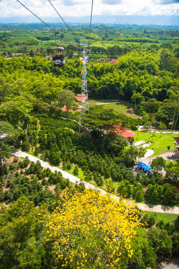 Teleferico en el Parque del Cafe, Montenegro, QuIn...