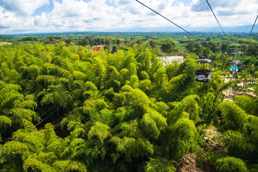 Teleferico en el Parque del Cafe, Montenegro, QuIn...