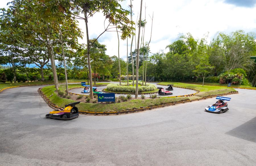 Pista de Karts en el Parque Nacional del Cafe, QuI...