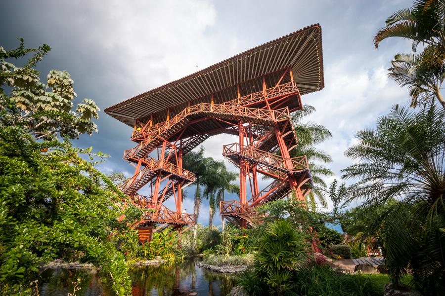 Torre Mirador del Parque Nacional del Cafe, Monten...