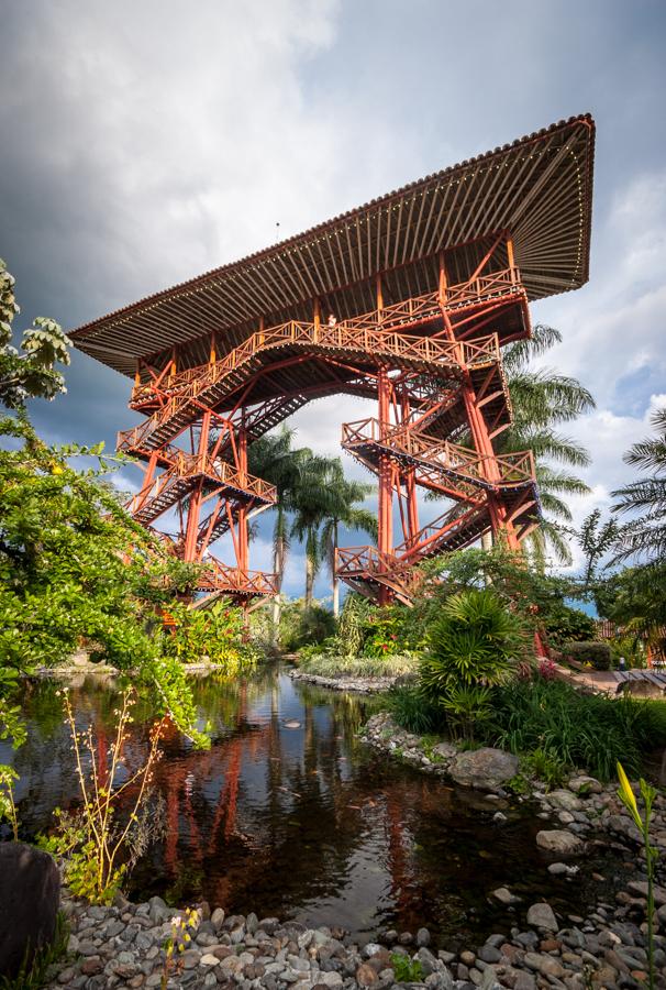 Torre Mirador del Parque Nacional del Cafe, Monten...