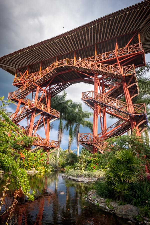 Torre Mirador del Parque Nacional del Cafe, Monten...