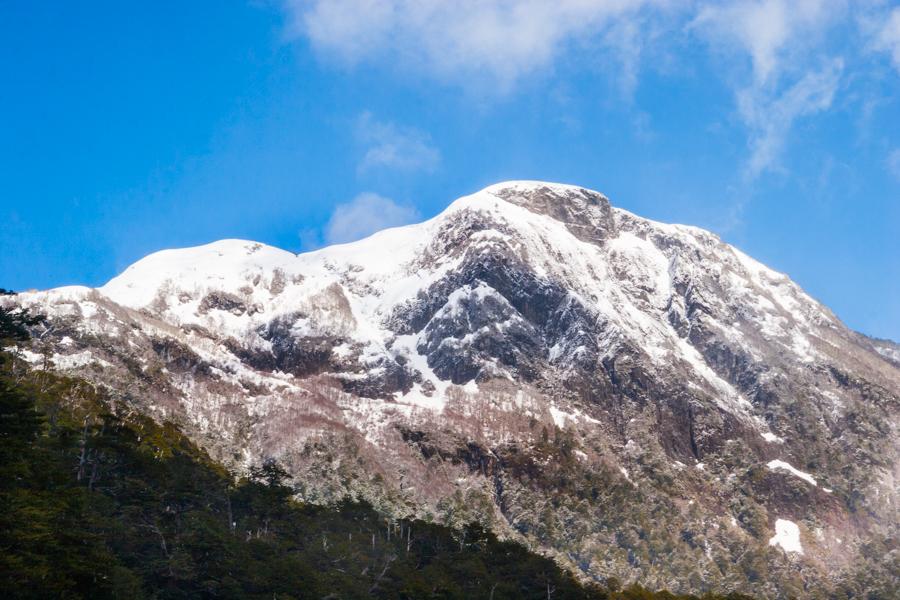 Riscos y Nevados, Lago Nahuel Huapi, Provincia de ...