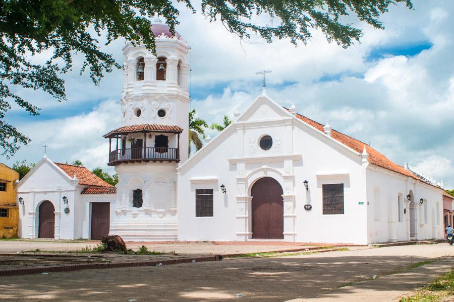 Iglesia de Santa Barbara en Santa Cruz de Mompox, ...