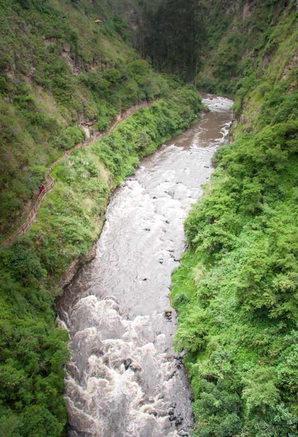 Panoramica del Rio Guaitara en Ipiales, San Juan d...