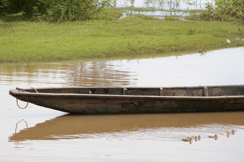 Canoa en el Agua