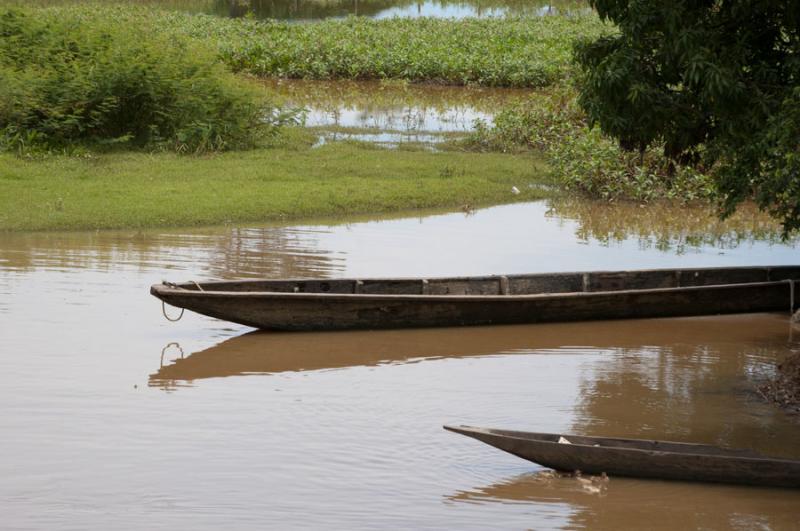 Canoa en el Agua