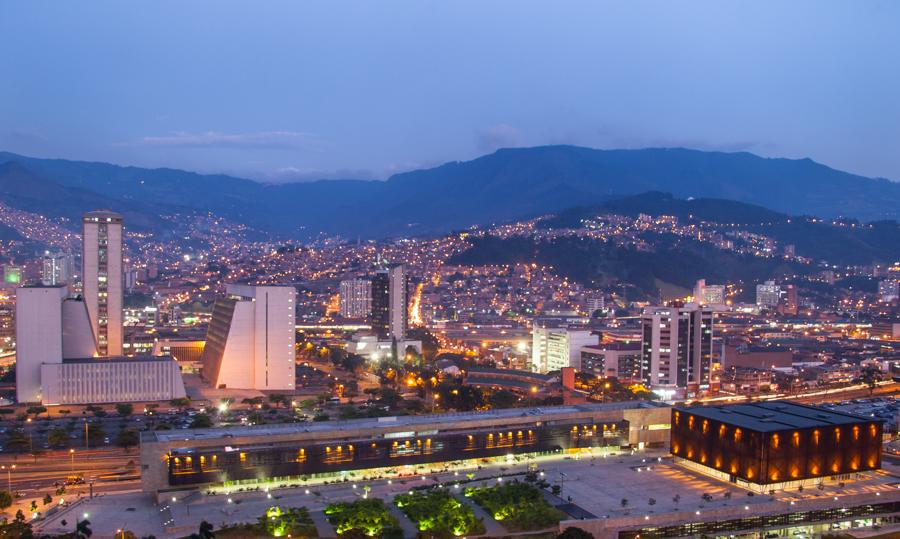 Panoramica de la ciudad de Medellin, Antioquia, Co...