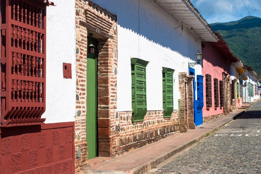 Calle en Santa Fe de Antioquia, Colombia