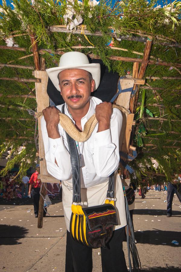 Desfile de Silleteros, Feria de Flores, Medellin, ...